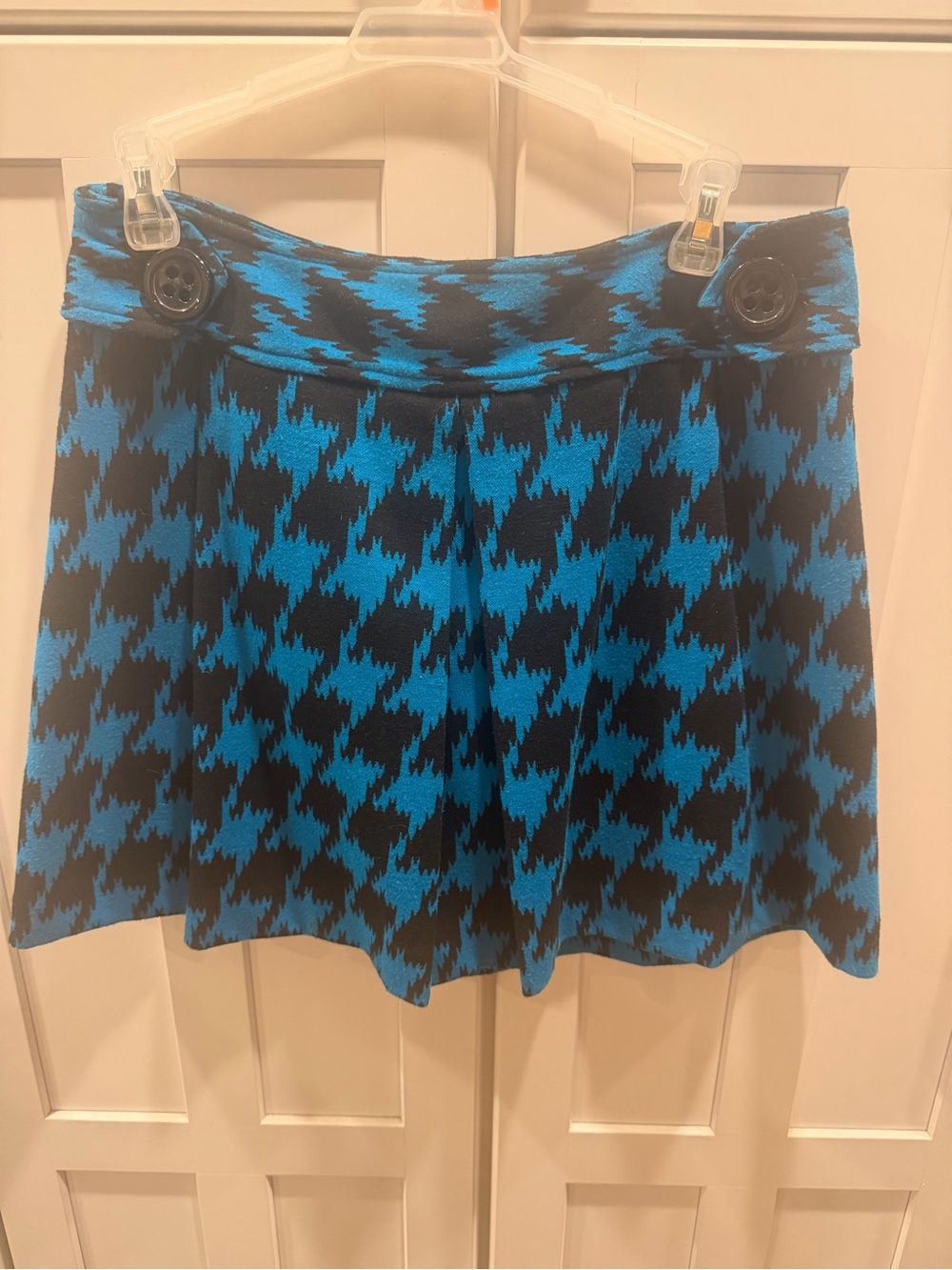 Size-4 NWOT Express Women’s Blue and Black Houndstooth Mini Skirt w/ zipper back